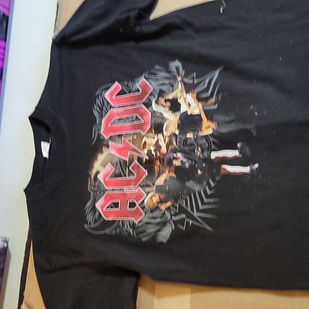 Acdc 2008 T